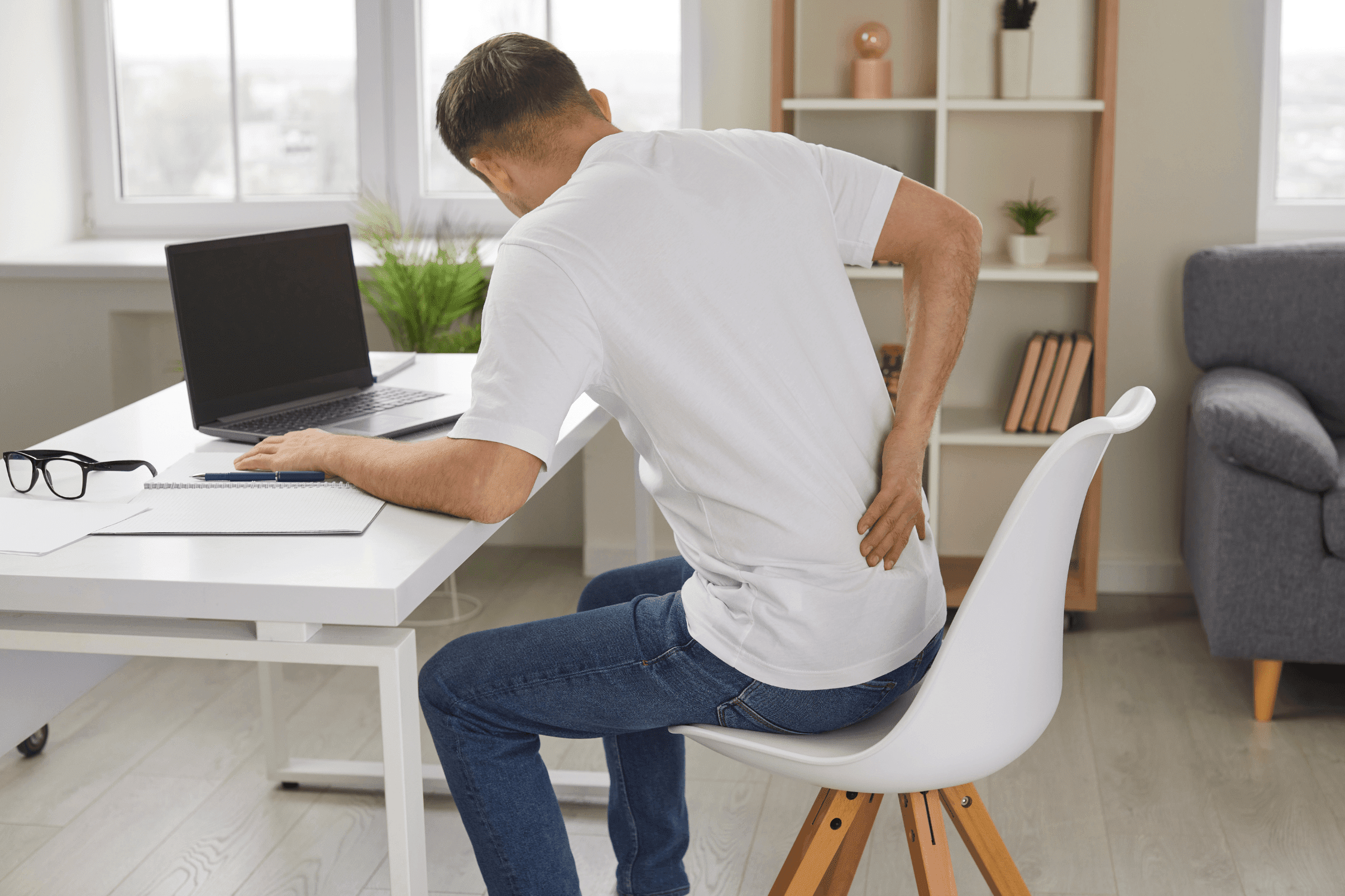 What are the benefits of ergonomic office chairs?